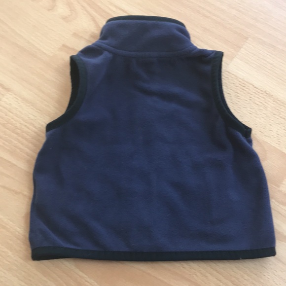 8/$25 Carter’s Blue Fleece Vest 6 Months - Picture 8 of 10